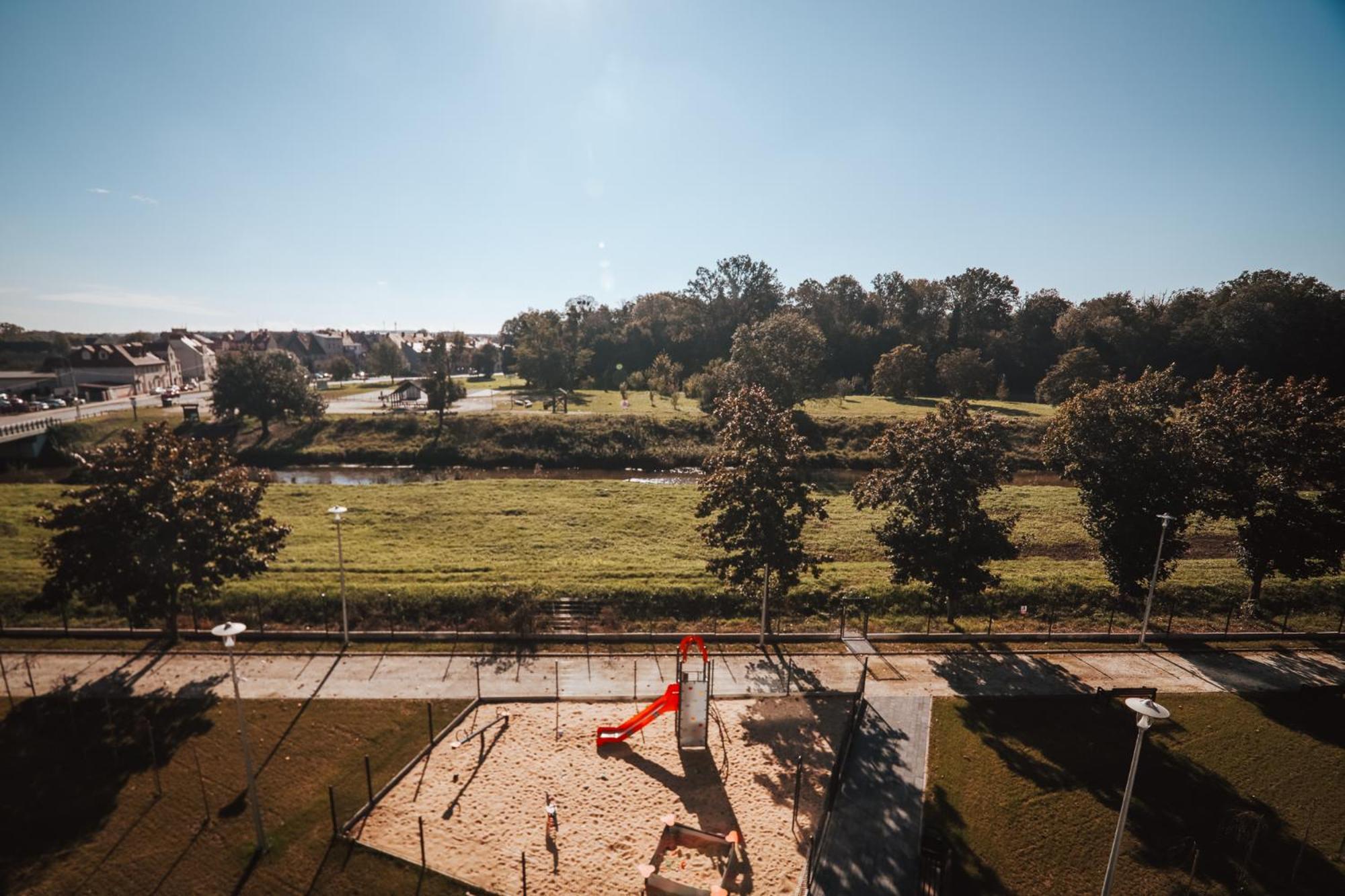 Apartament Przy Baryczy Milicz Bagian luar foto